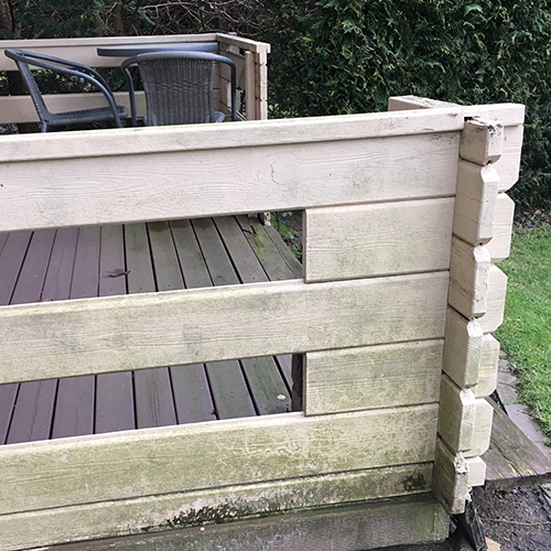 leicht verschmutztes Holz