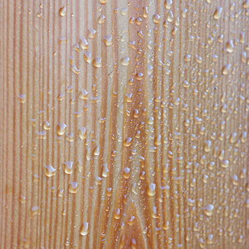 wasserabweisende Holzoberfläche