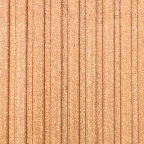 leicht verschmutztes WPC